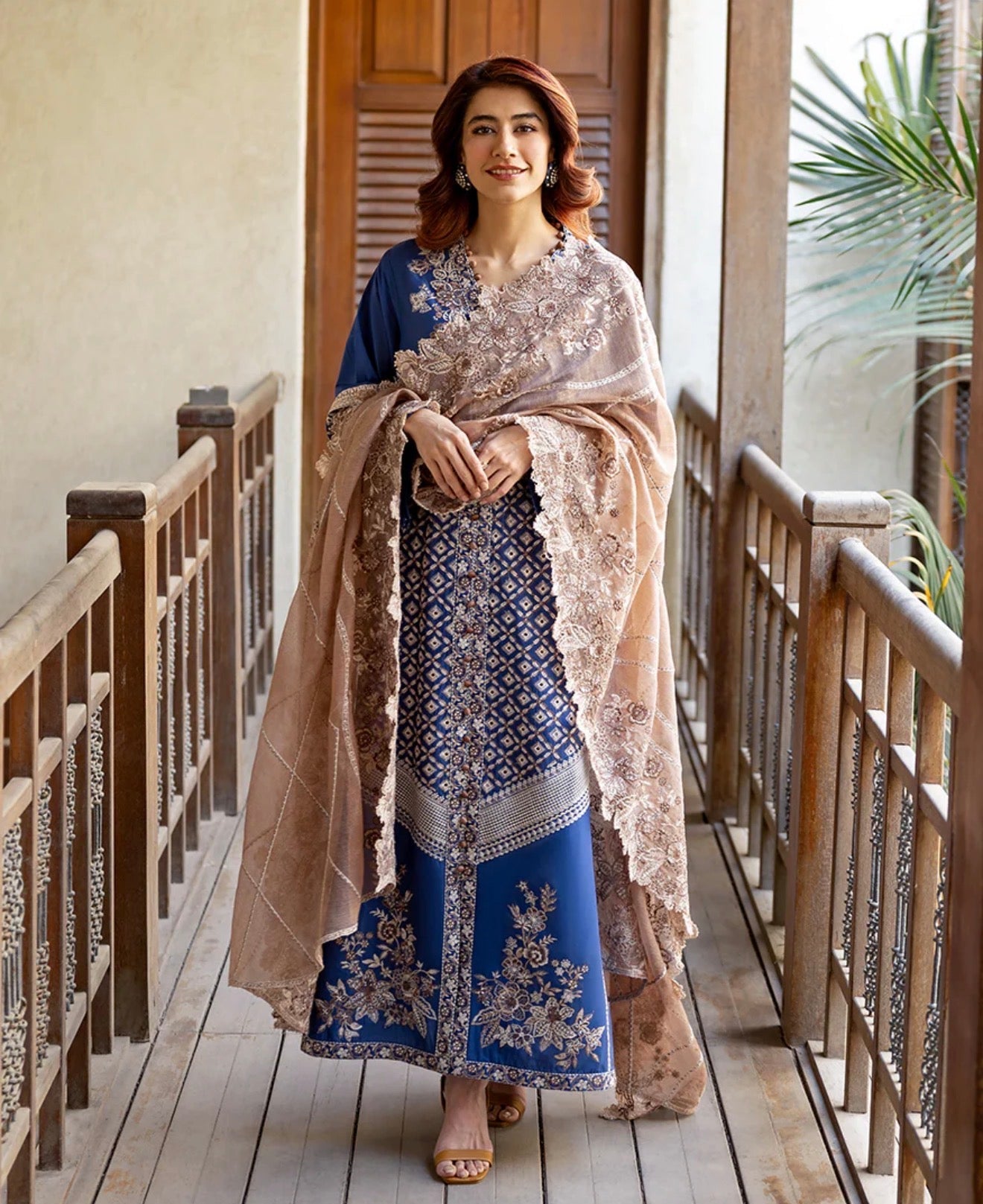 Mushq Astoria Lawn (3pc)