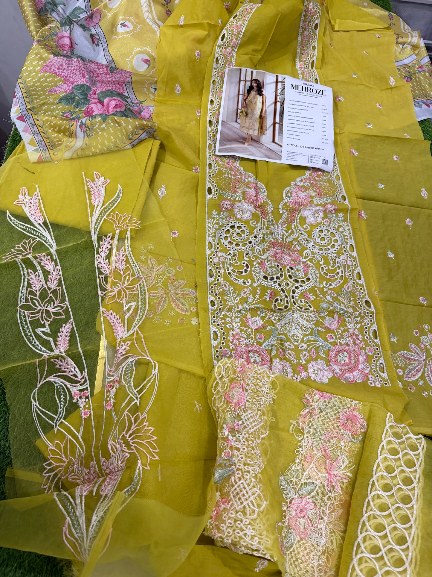 Binilyas Lawn (Fresh)