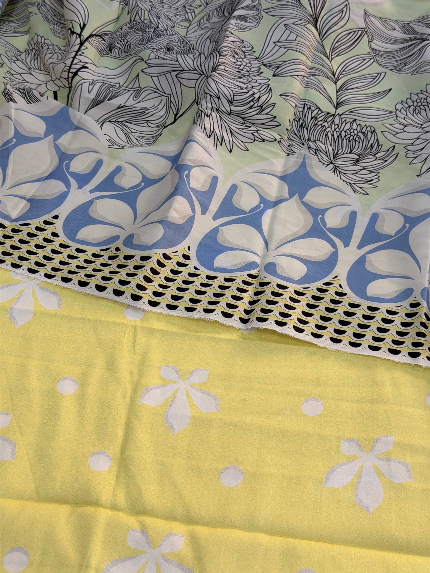 Mushq Pret Satin yellow