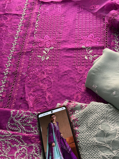 Suffuse Luxury Lawn