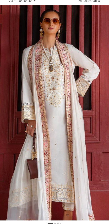 Mushq Rawsilk