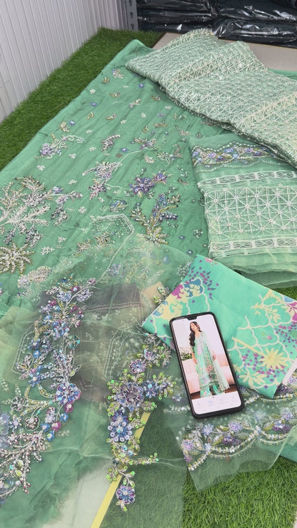 Mushq SHAMSHANDAR INDIAN GREEN