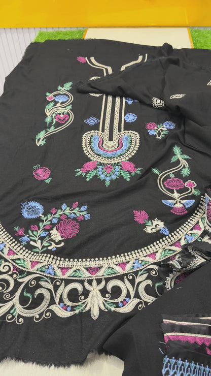 Mushq Hemline Black